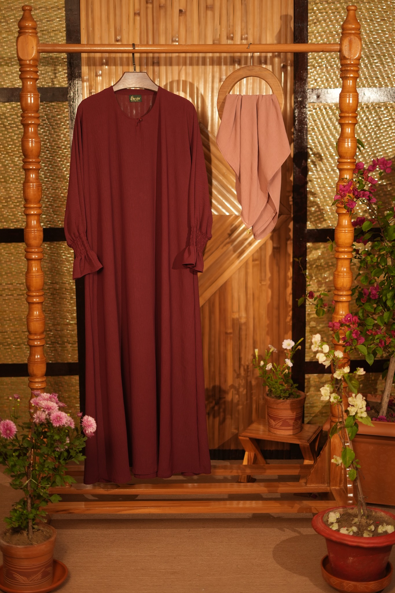 Aniq Maroon fb 1